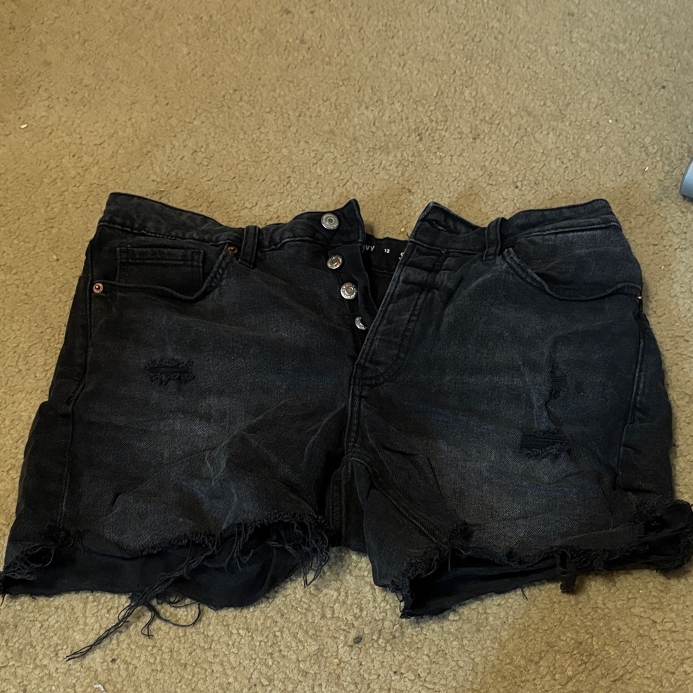 Old navy women’s jean shorts